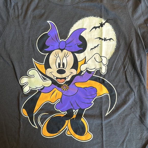 Old Navy Halloween Disney shirt XXL - Picture 2 of 4